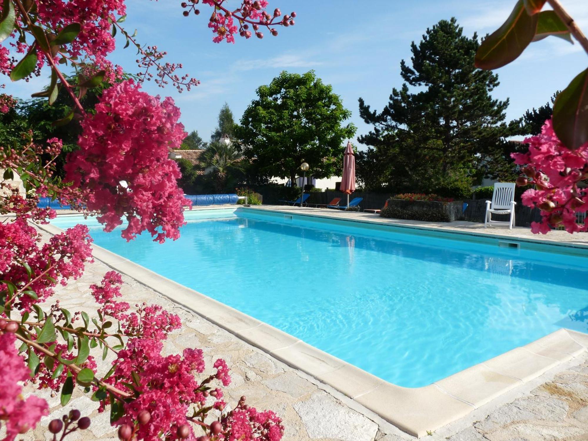 Gites Chez Belliveau Meursac Exterior photo